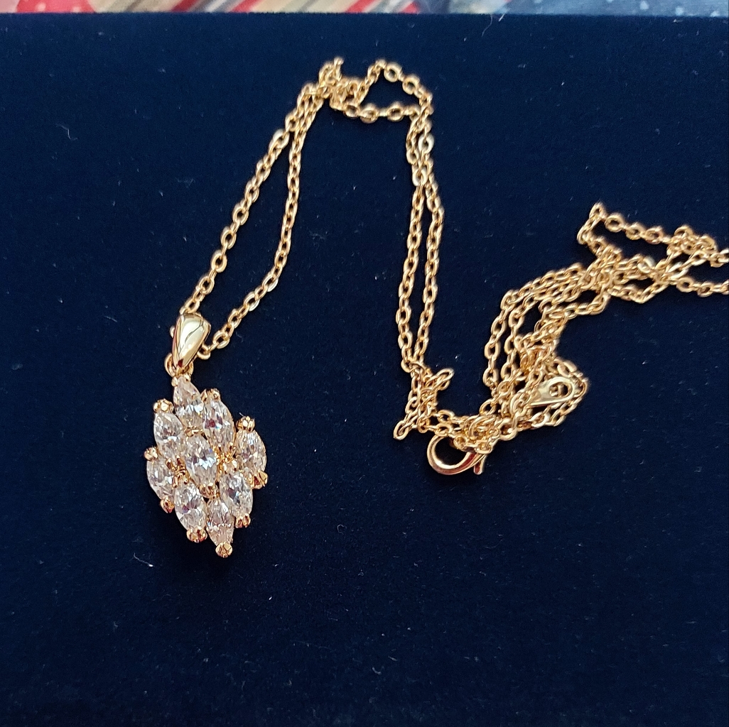 Lindenwold Simulated Diamonds 14k Ge Necklace And Earrings